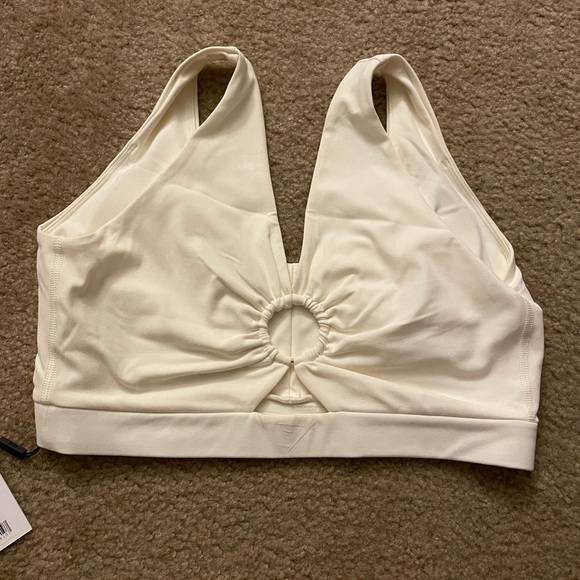 Whitney Simmons Gymshark - Picture 4 of 6